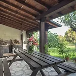 Rural Medulas Viviendas De Uso Turistico 2 Y 2 Country house