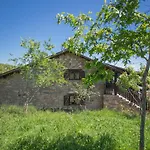 Rural Medulas Viviendas De Uso Turistico 2 Y 2 *