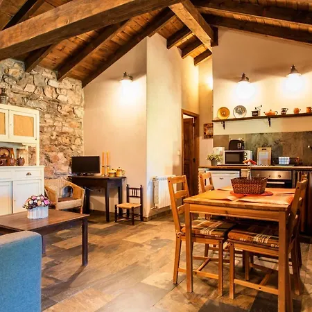 Летний дом Rural Medulas Viviendas De Uso Turistico 2 Y 2 Лас-Медулас