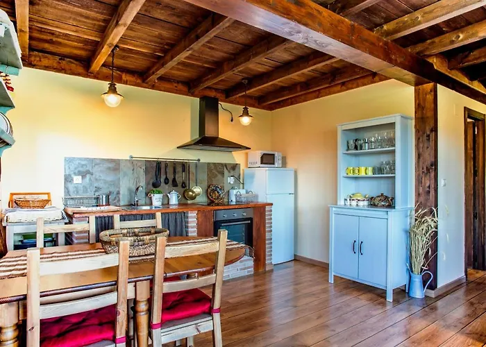 Rural Medulas Viviendas De Uso Turistico 2 Y 2