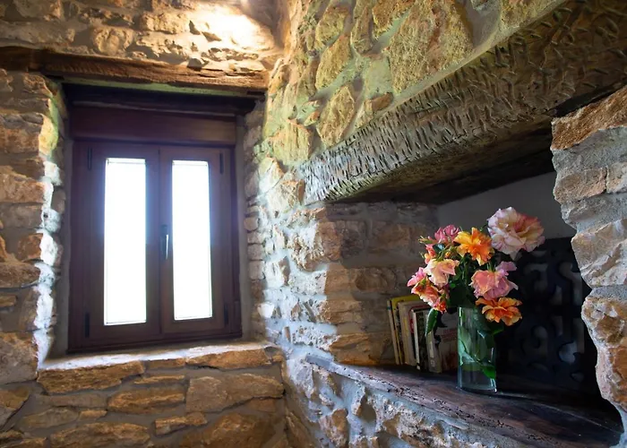 乡村民宿 Rural Medulas Viviendas De Uso Turistico 2 Y 2 *