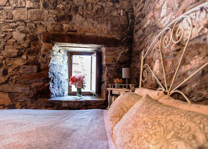 Rural Medulas Viviendas De Uso Turistico 2 Y 2