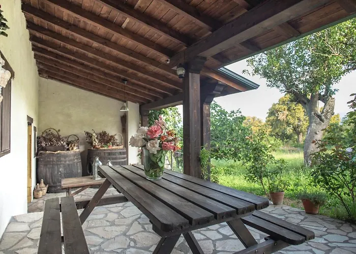 Rural Medulas Viviendas De Uso Turistico 2 Y 2 Landsted