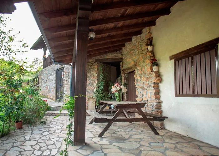 Rural Medulas Viviendas De Uso Turistico 2 Y 2 乡村民宿 拉斯梅德拉斯