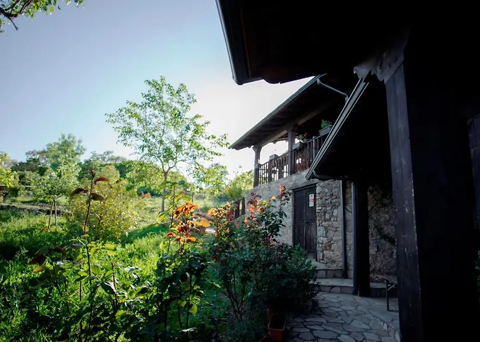 乡村民宿 Rural Medulas Viviendas De Uso Turistico 2 Y 2 *