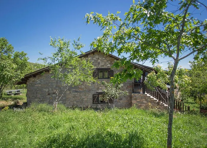 Rural Medulas Viviendas De Uso Turistico 2 Y 2 *