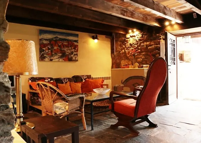 Rural Medulas Viviendas De Uso Turistico 2 Y 2 *